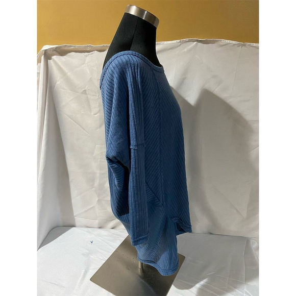 Wish List Women's Blue Knit Pullover Top Size M Casual 3/4 Sleeve - Picture 4 of 5